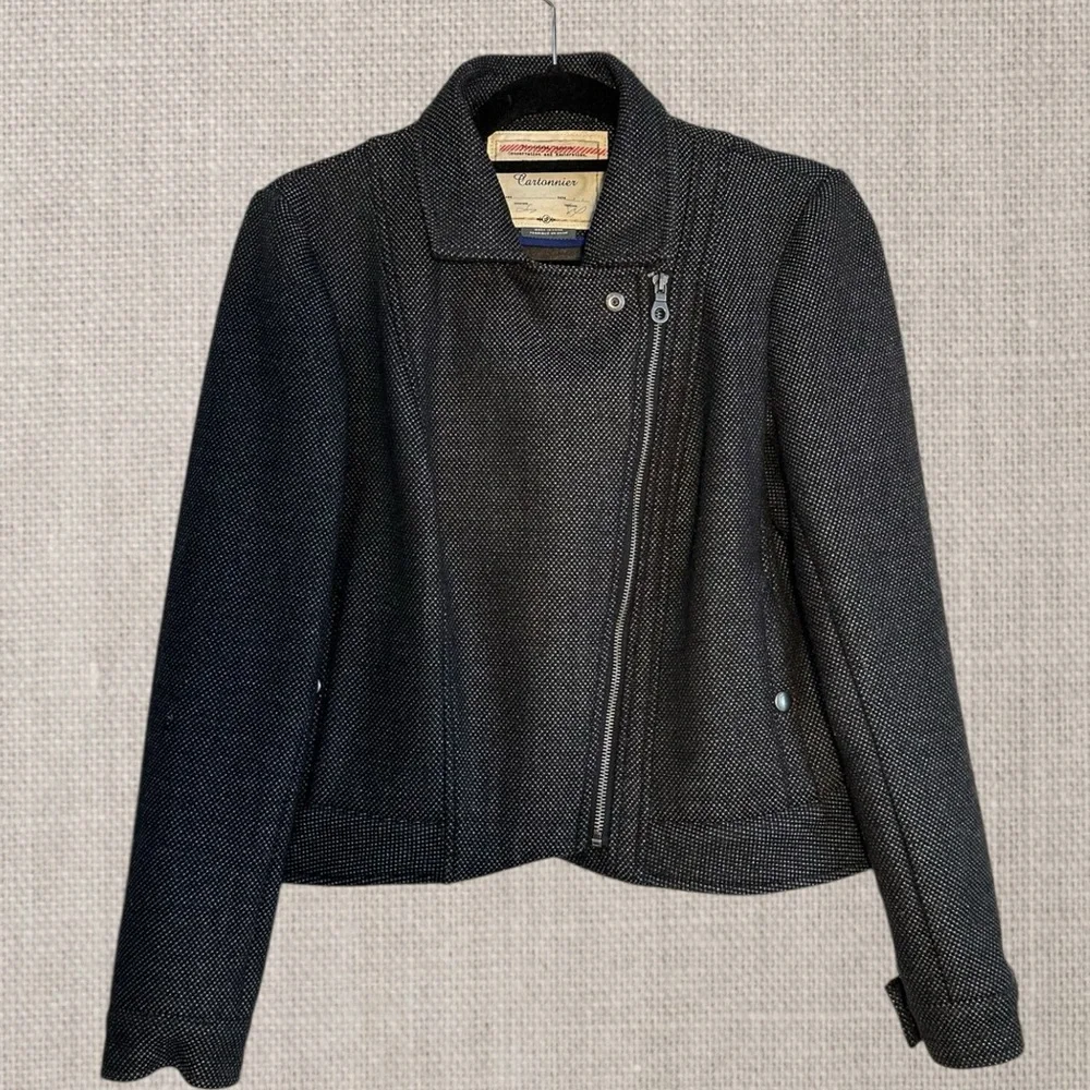 Anthropologie Cartonnier Gray Short Jacket with Faux Fur Trim. - Picture 3 of 11